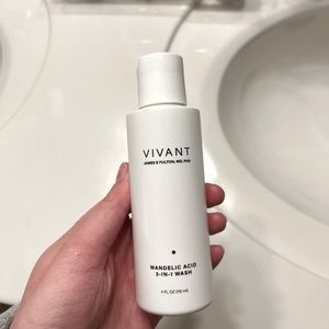 Vivant Mandelic Acid Wash
